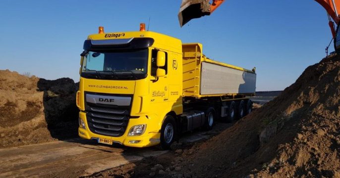 Twee nieuwe DAF XF 480 FT vrachtauto’s voor Elzinga Cargo Facilities